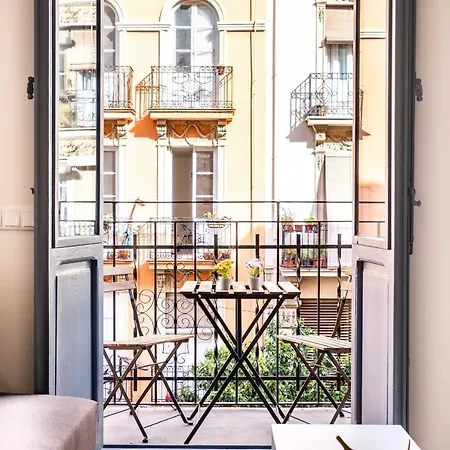 Serene With A Relaxing Atmosphere Διαμέρισμα *